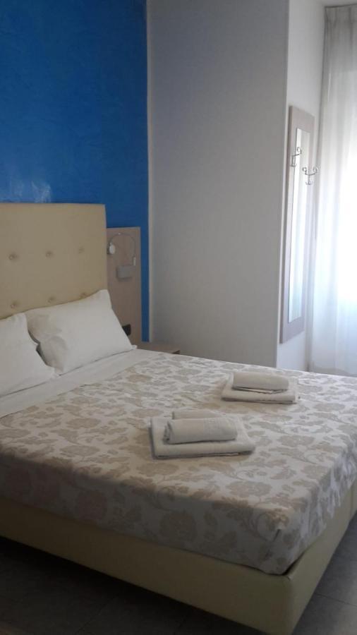 Hotel Saxon Rimini Buitenkant foto