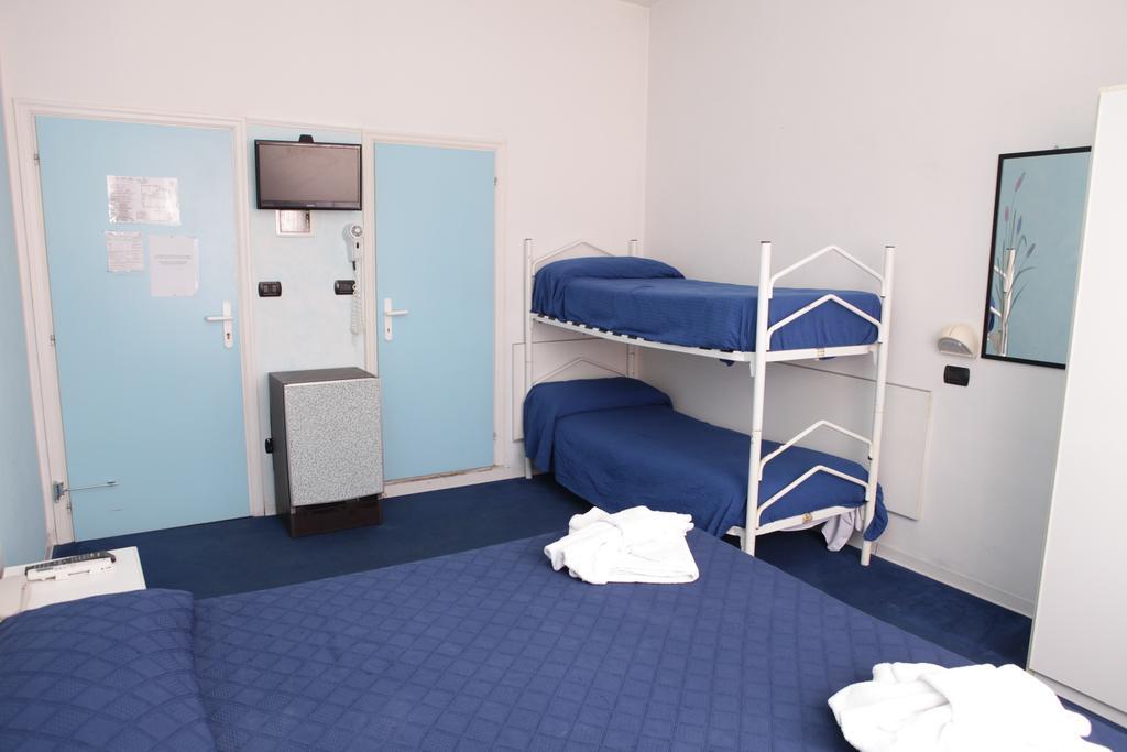 Hotel Saxon Rimini Kamer foto