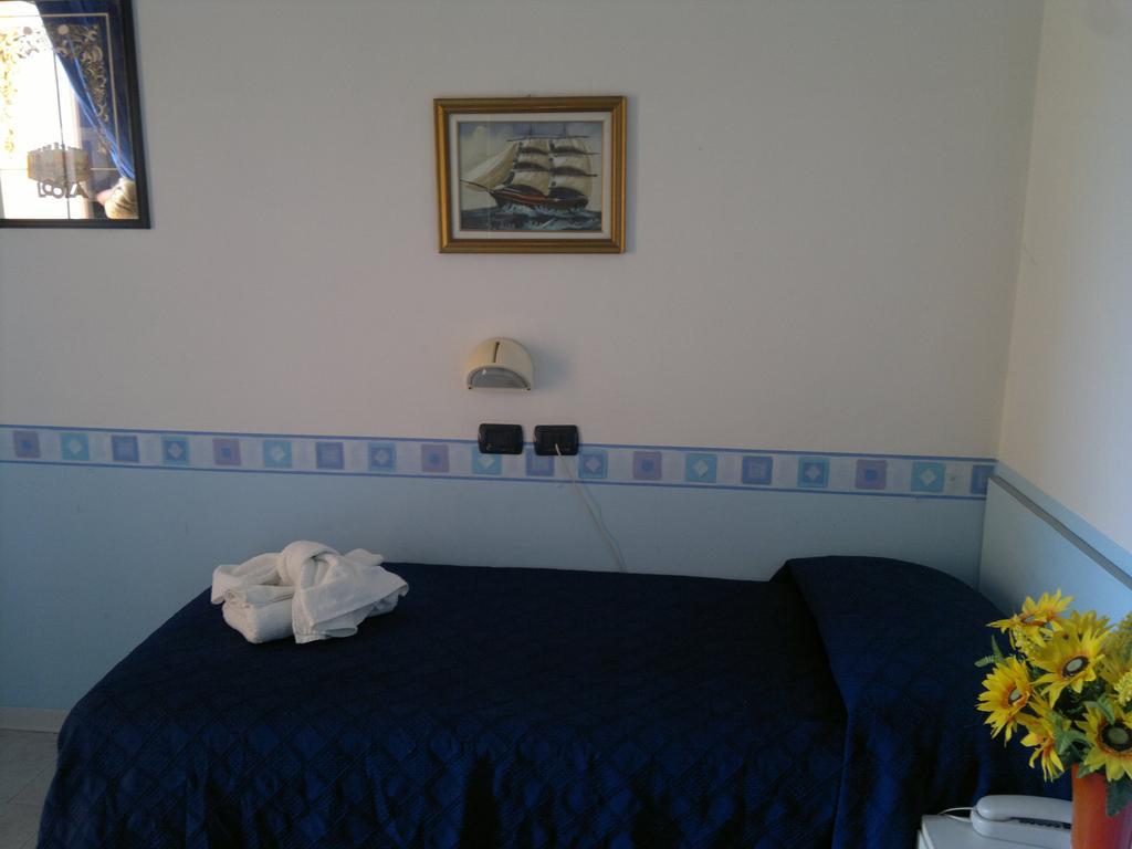 Hotel Saxon Rimini Kamer foto